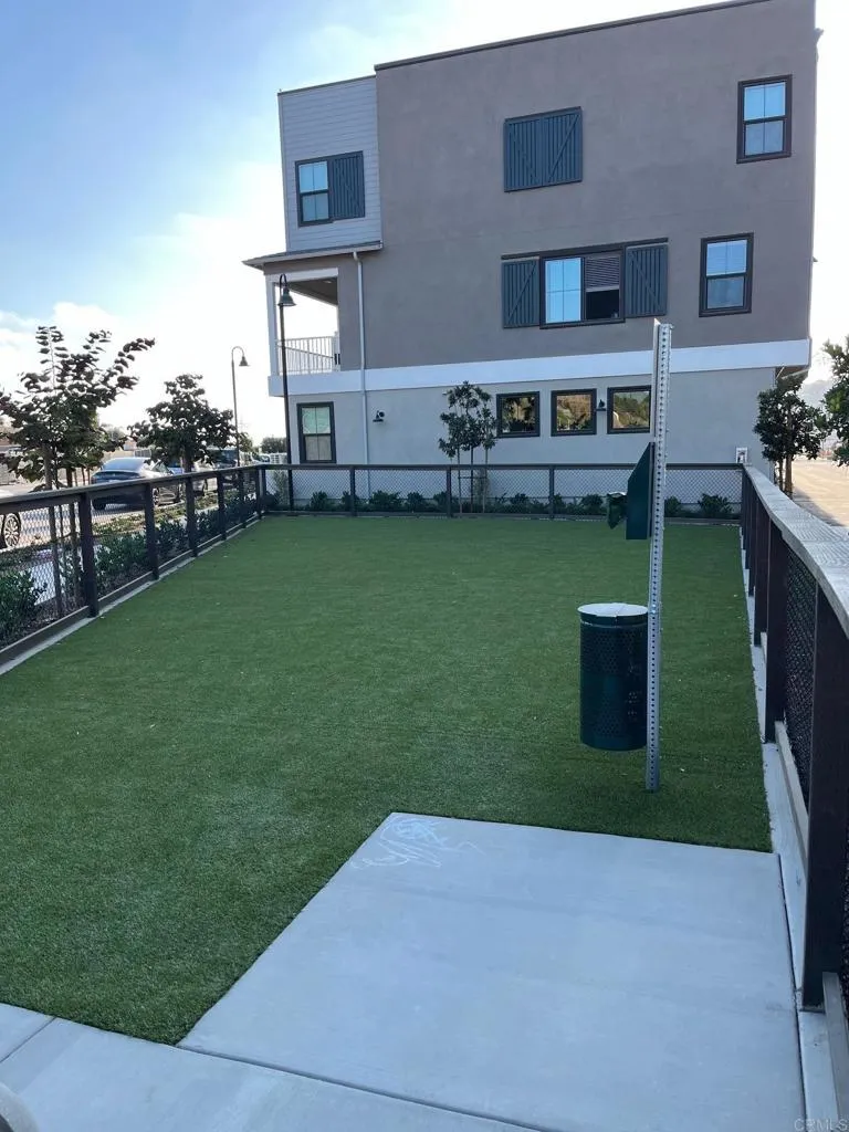 2541 Delphinium Lane, Carlsbad, California 92008 home-pic-6